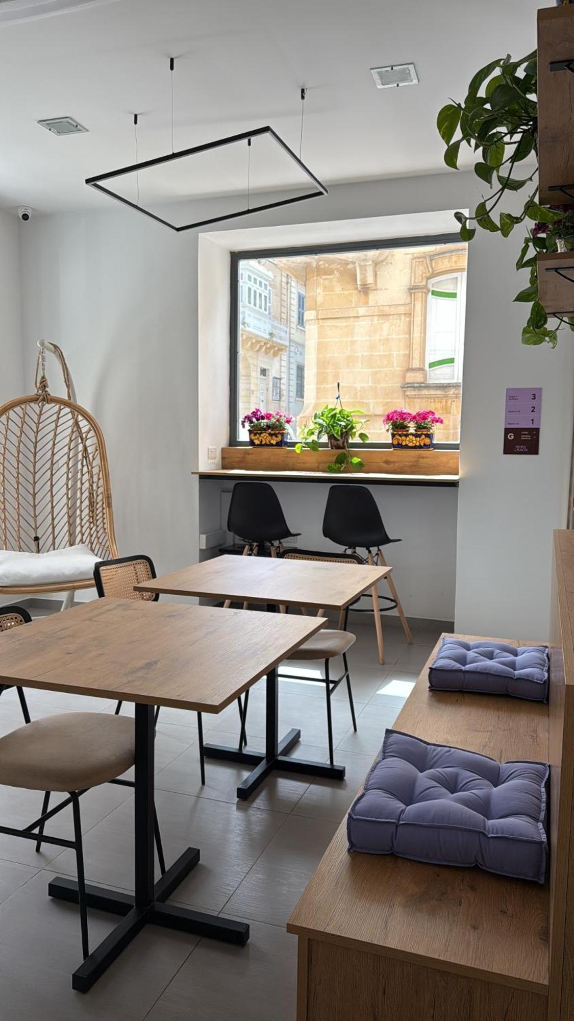 People & Places Sliema Exterior photo