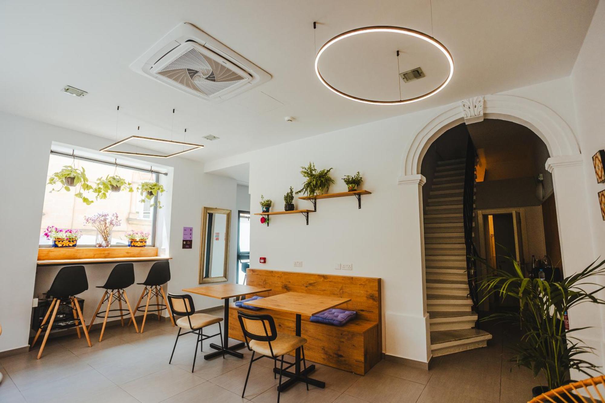 People & Places Sliema Exterior photo