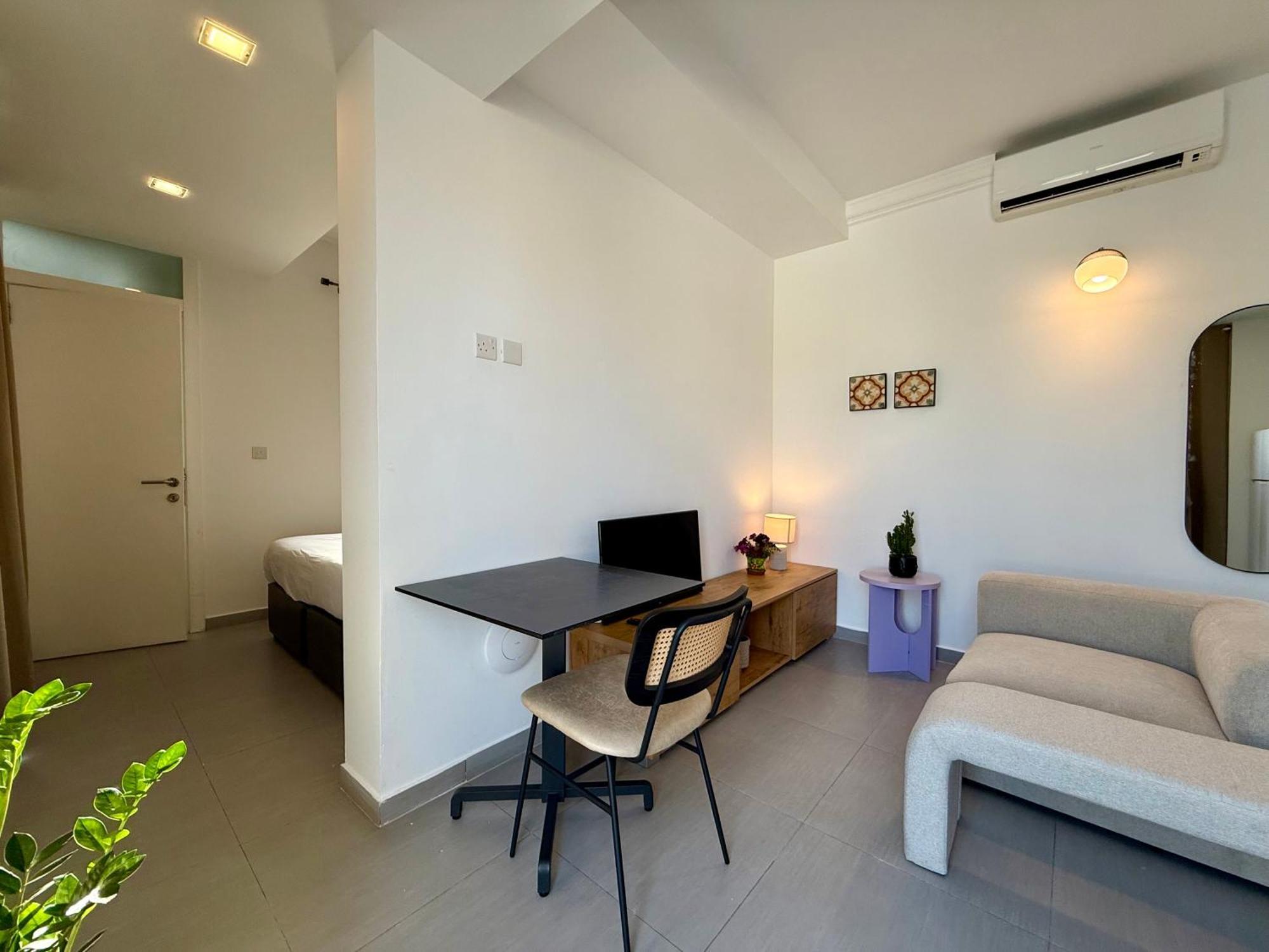 People & Places Sliema Exterior photo